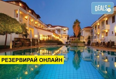 Нощувка на база HB в Lily Ann Village 3*, Акти Елия, Халкидики