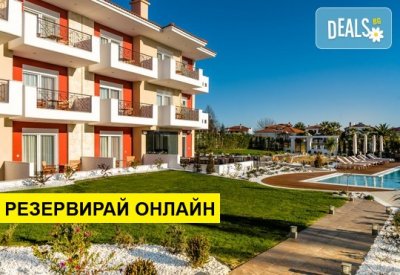 Нощувка на база BB в Lagaria Palace Hotel 2*, Афитос, Халкидики