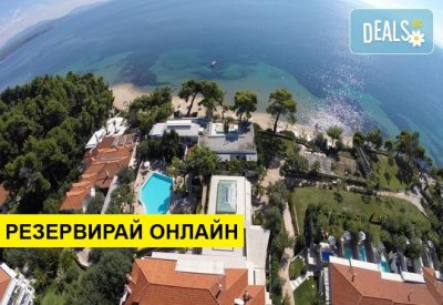 Нощувка на база BB,HB в Danai Beach Resort & Villas 5*, Никити, Халкидики