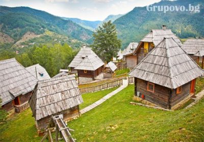 Потопете се в приказния свят на Кустурица! Екскурзия до Вишеград, Дървенград и Каменград - 2 нощувки със закуски от Еко Тур Къмпани