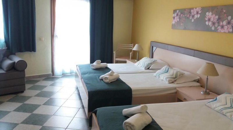 Palladium Hotel - Снимка 1