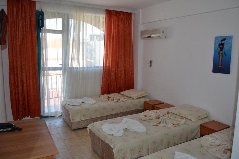 Хотел Кокиче - Снимка 1