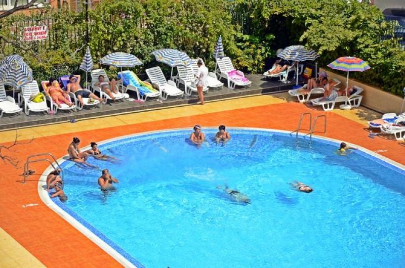 Хотел Арсенал - Снимка 2