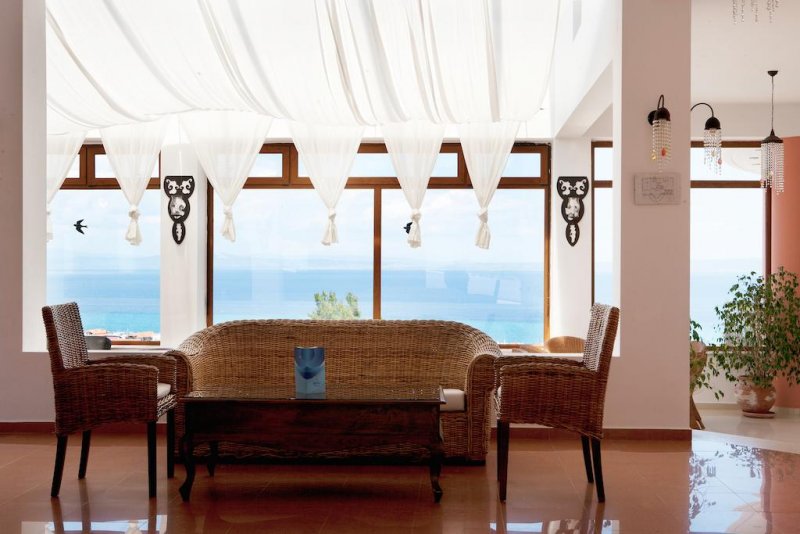 Alia Palace Luxury Hotel and Villas - Снимка 9