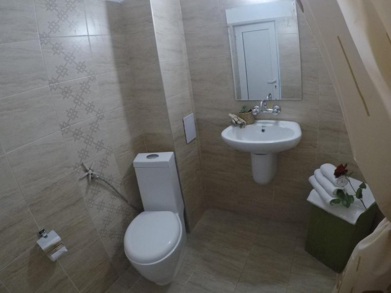 Хотел Алба Фемили - Снимка 2