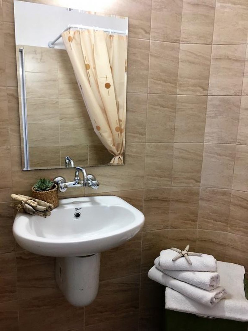 Хотел Алба Фемили - Снимка 10