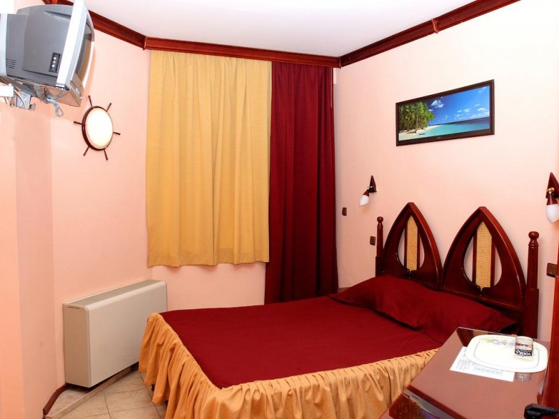 Хотел Манц 2 - Снимка 4