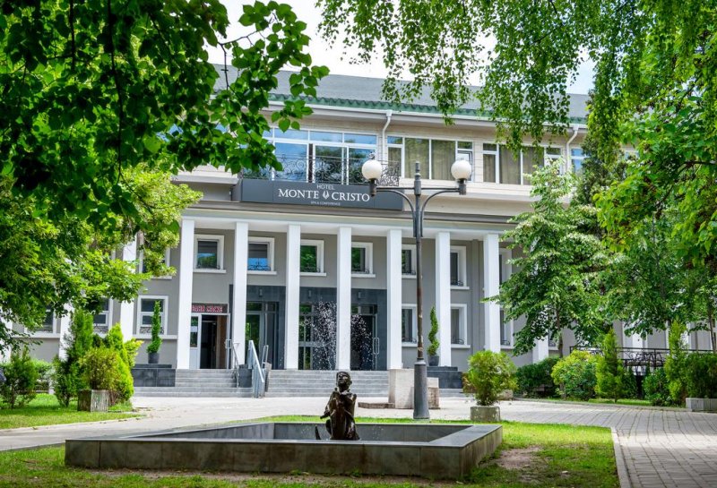 Хотел Монте Кристо - Снимка 0