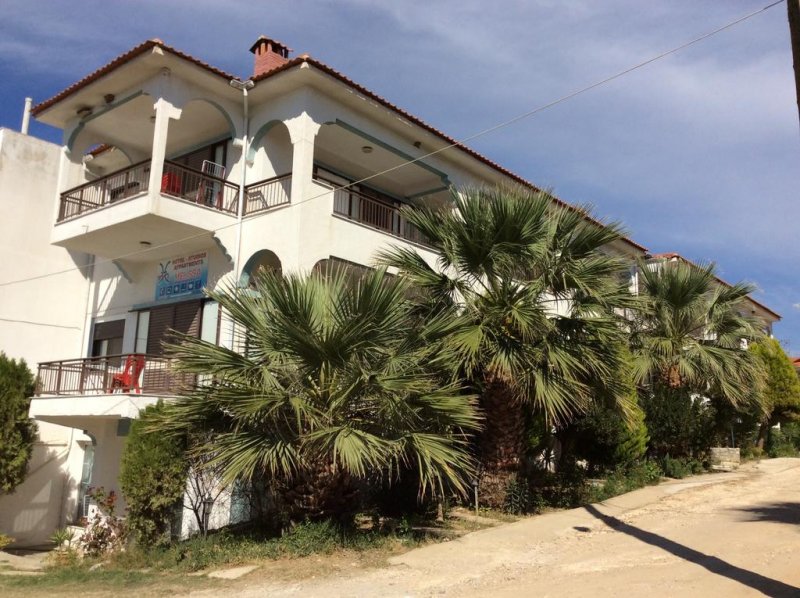 The Hotel Melissa Gold Coast - Снимка 4