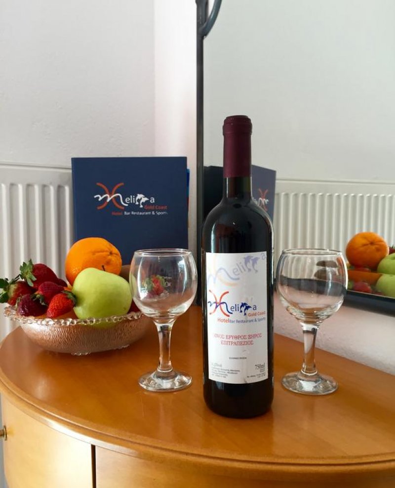 The Hotel Melissa Gold Coast - Снимка 8