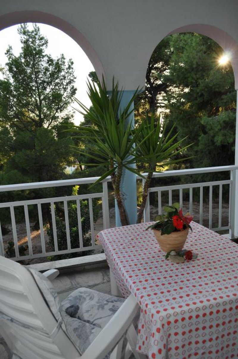 The Hotel Melissa Gold Coast - Снимка 8