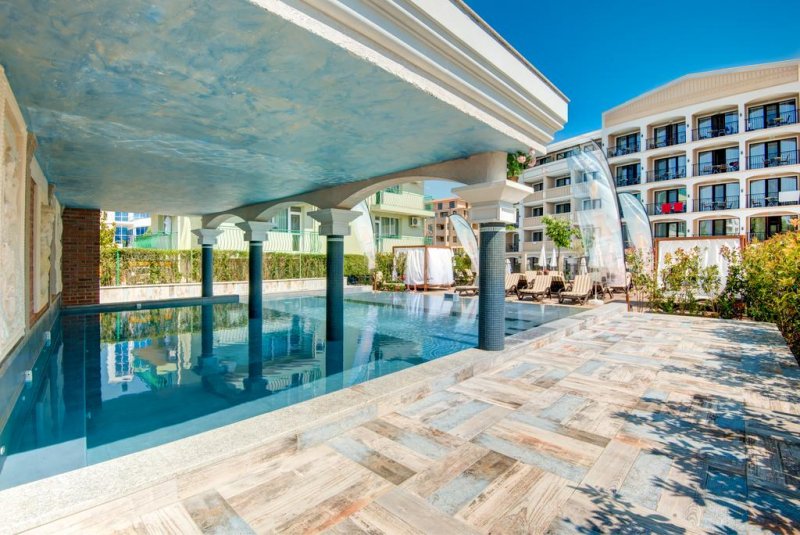 Хотел Сиена Палас - Снимка 0