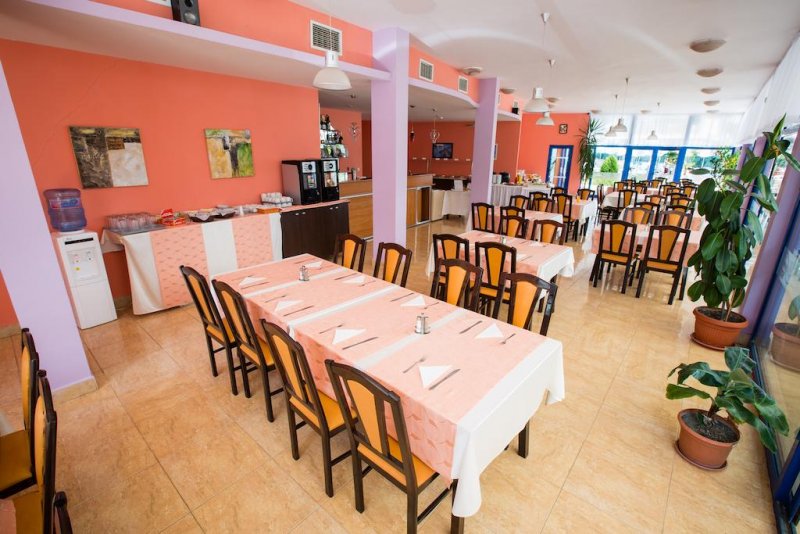 Хотел Бохеми - Снимка 5