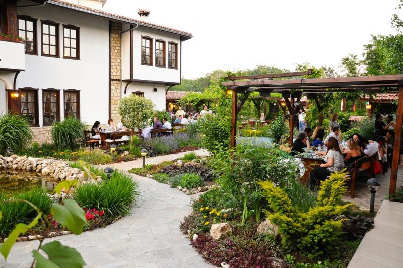 Хотел Иванчов Хан - Снимка 0