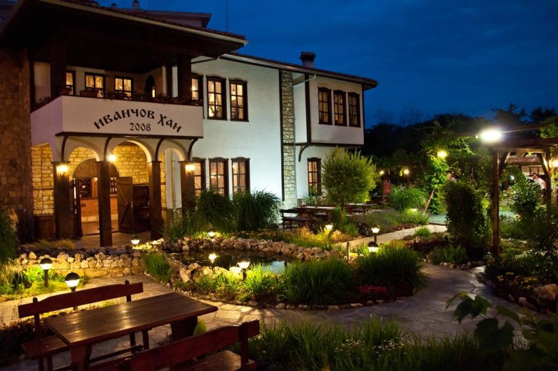 Хотел Иванчов Хан - Снимка 3