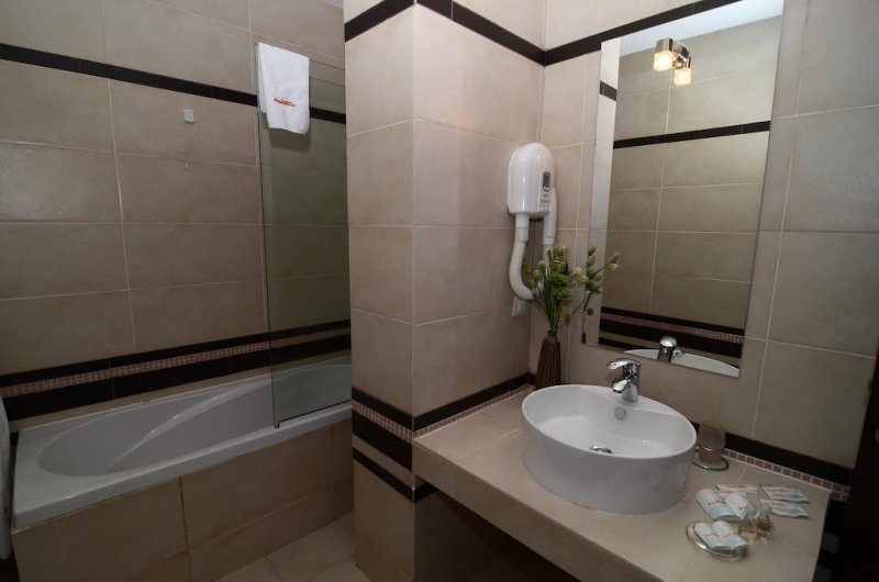 Хотел Ледени Ангели - Снимка 11