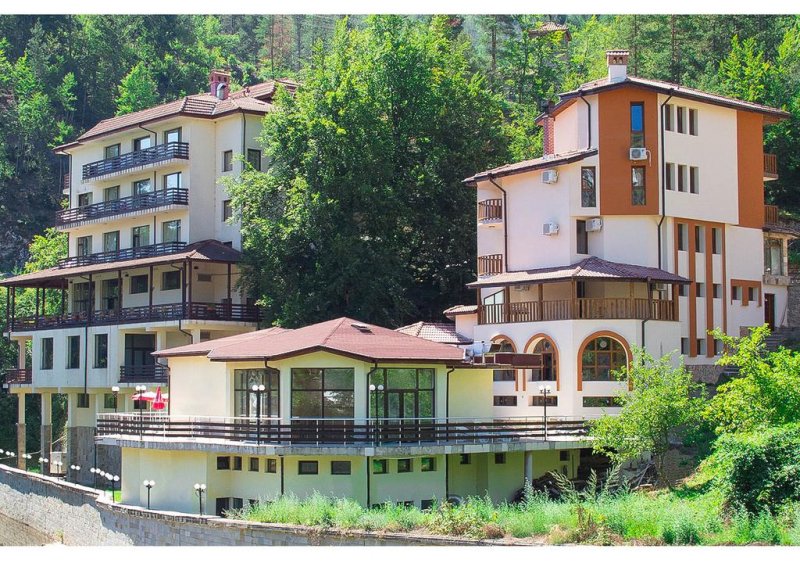 Хотел Родопа  - Снимка 0