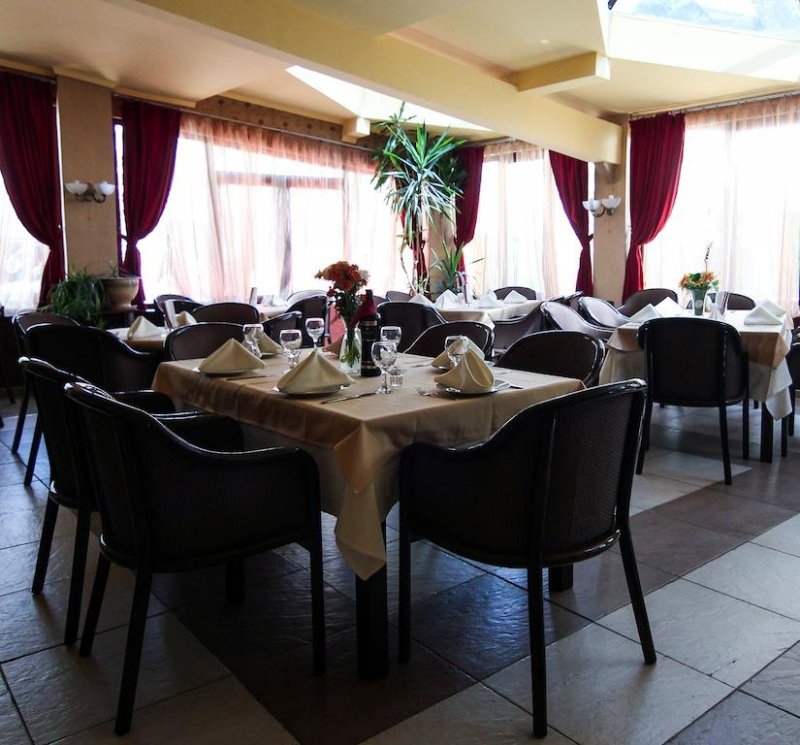 Хотел София Плаза - Снимка 11