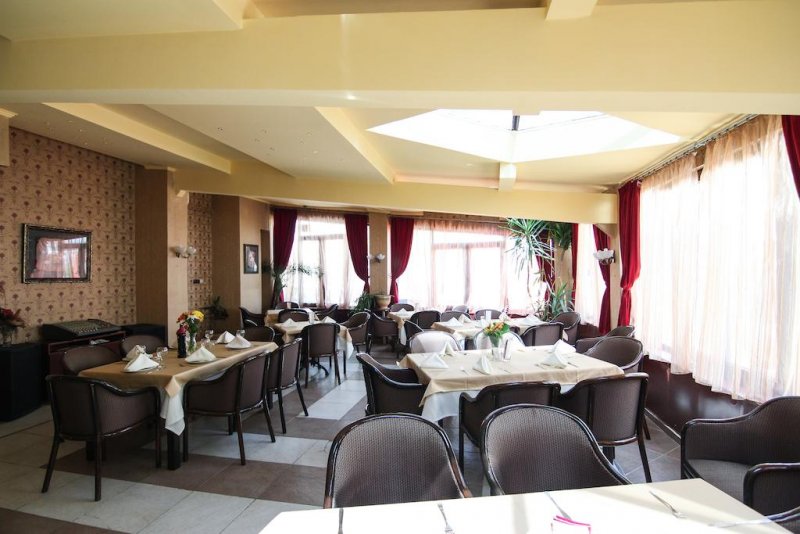 Хотел София Плаза - Снимка 1