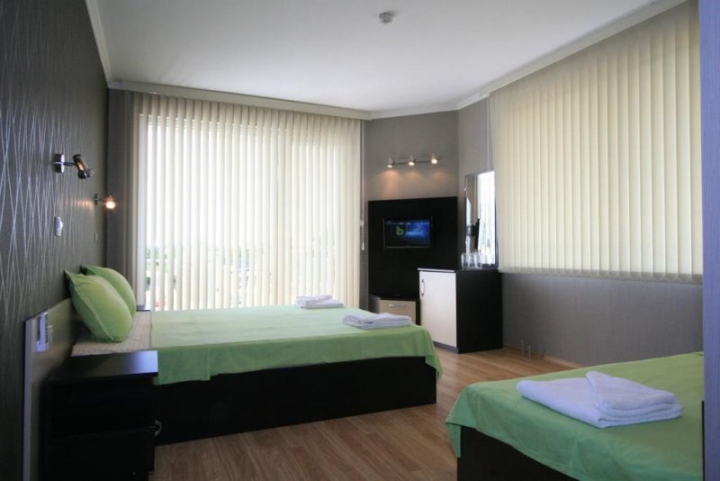 Хотел Адена - Снимка 8