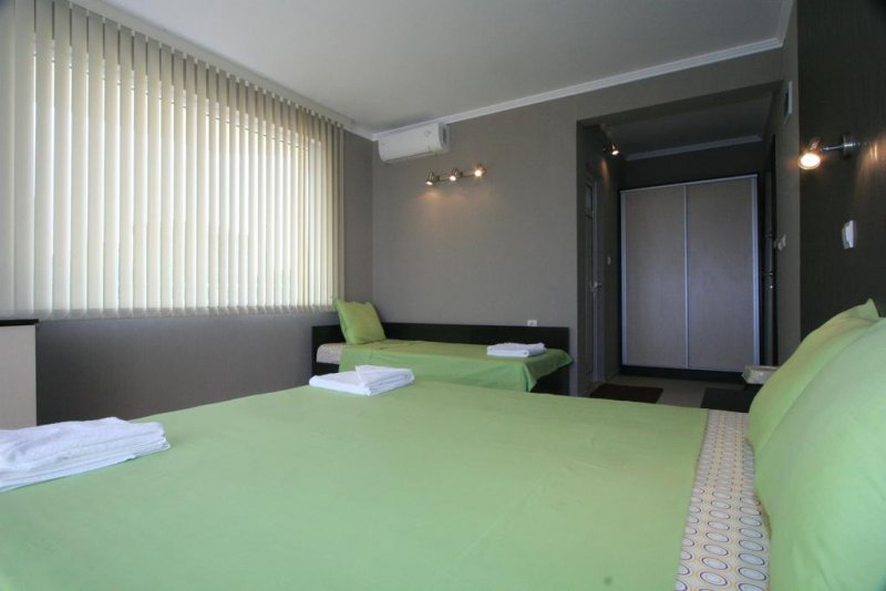 Хотел Адена - Снимка 10