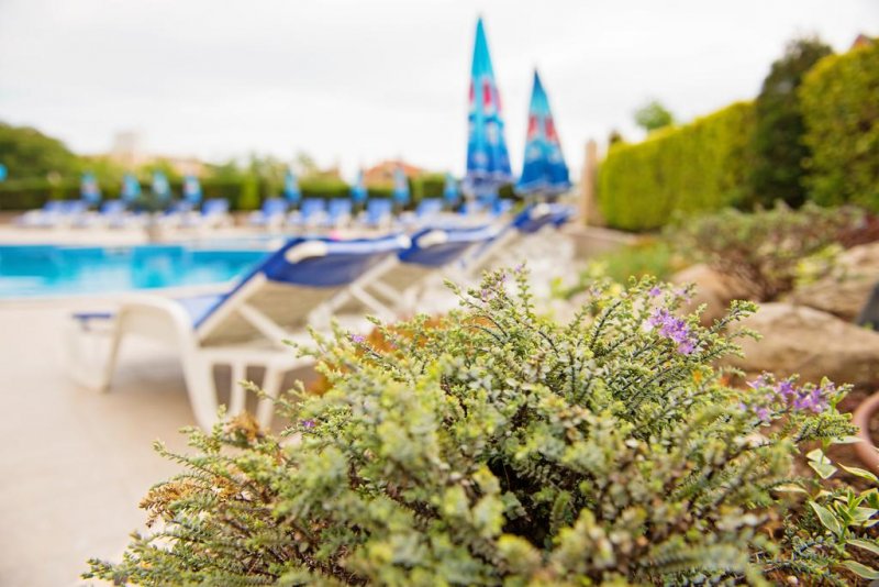 Хотел Адена - Снимка 1