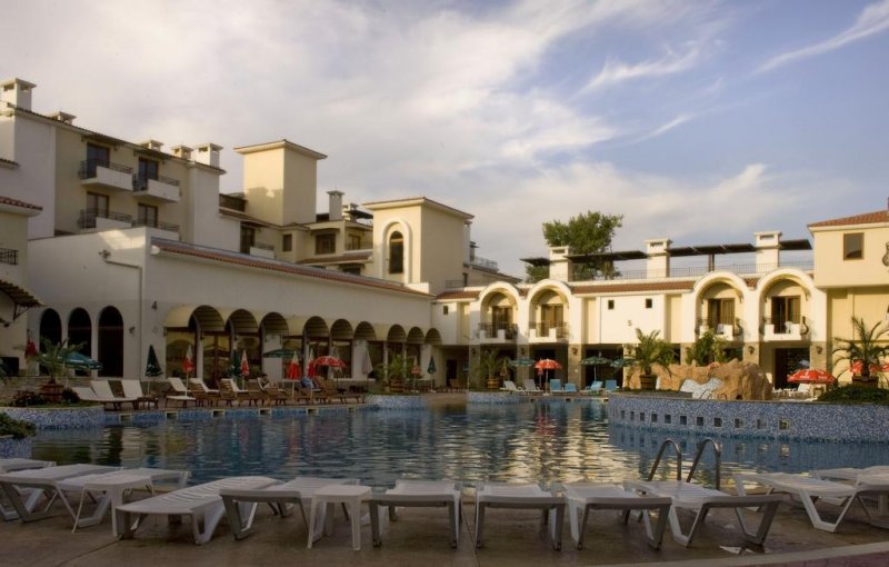 Хотел Мартинез - Снимка 1