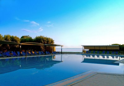 Village Mare Hotel - Снимка 2