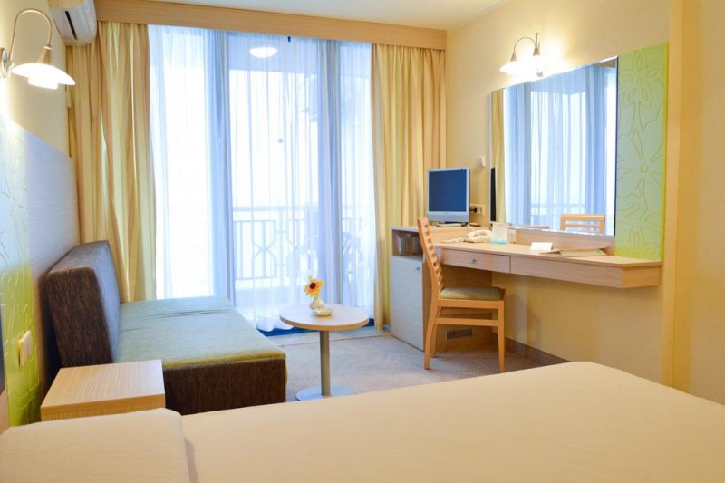 Хотел Славуна - Снимка 3