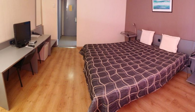 Хотел АТМ център - Снимка 9