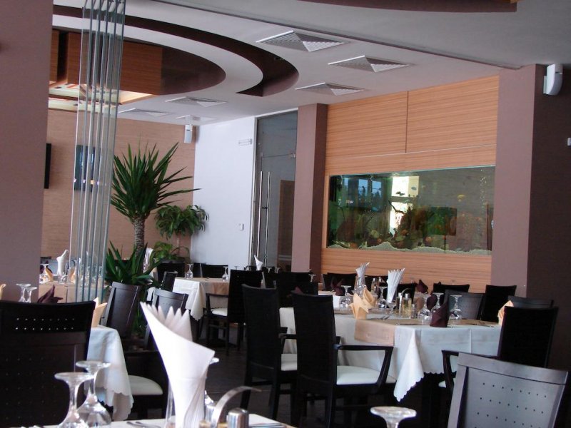 Хотел Мариета Палас - Снимка 9