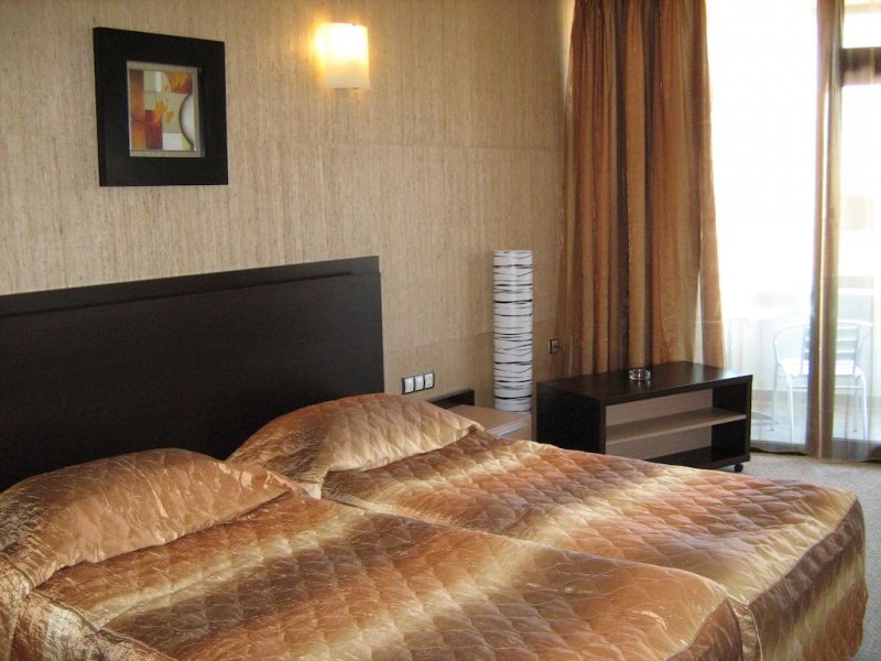 Хотел Мариета Палас - Снимка 4