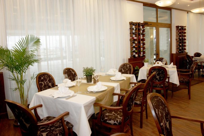 Хотел Лонг Бийч - Снимка 9