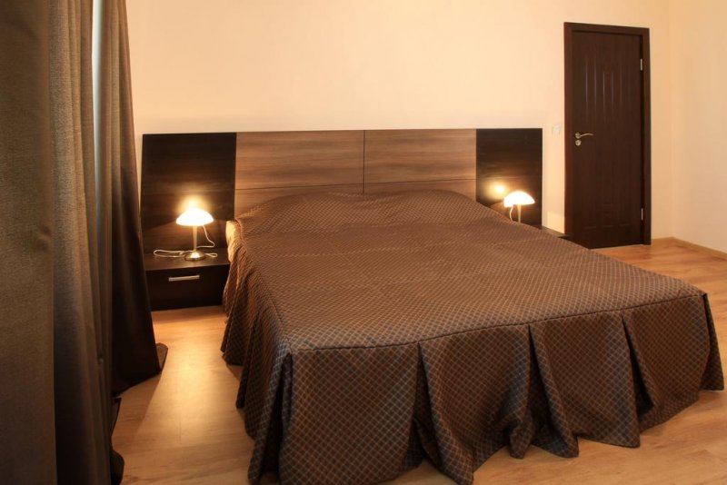 Хотел Лонг Бийч - Снимка 9