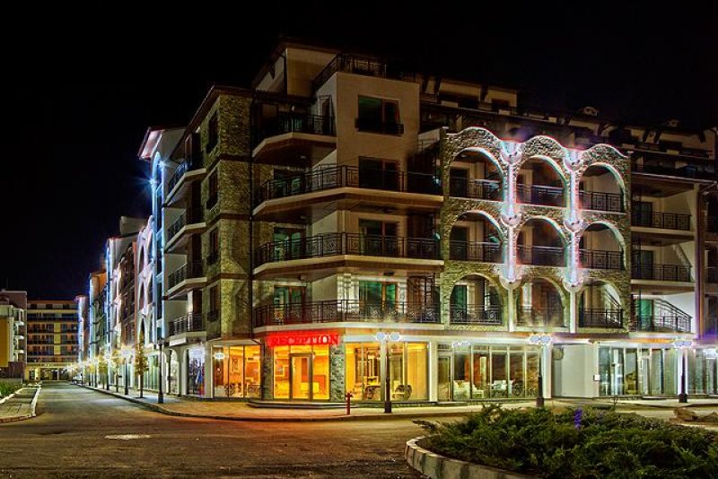 Роуз Гардънс Апарт Хотел - Снимка 9