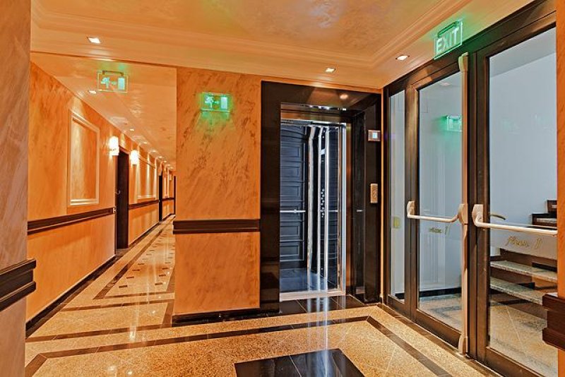 Роуз Гардънс Апарт Хотел - Снимка 7