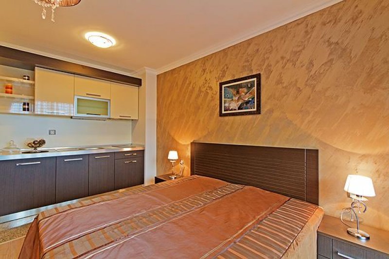 Роуз Гардънс Апарт Хотел - Снимка 7