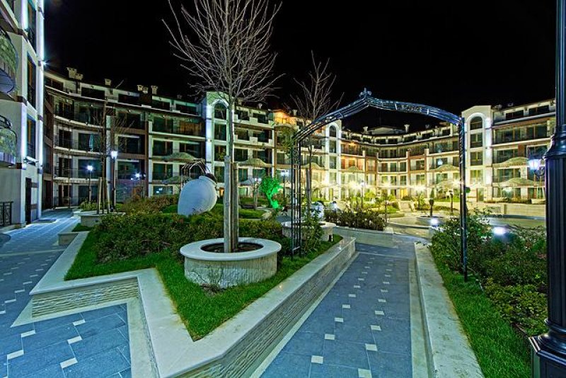 Роуз Гардънс Апарт Хотел - Снимка 8