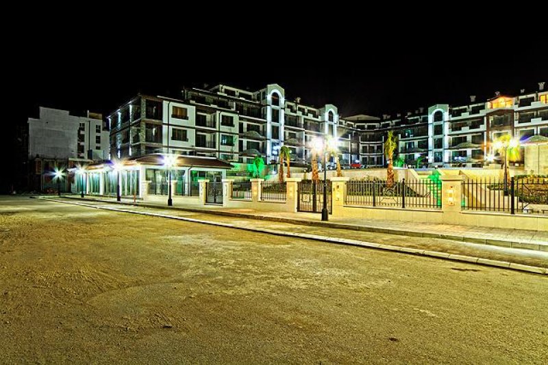 Роуз Гардънс Апарт Хотел - Снимка 5