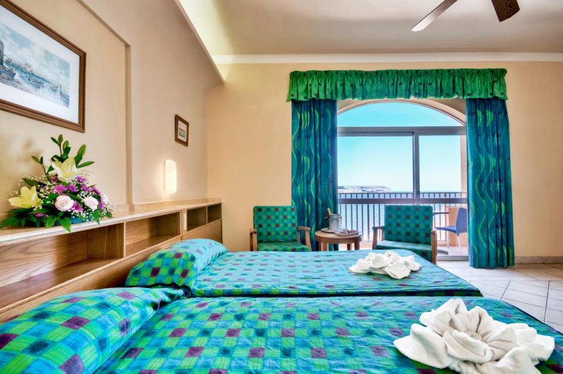 Paradise Bay Hotel - Снимка 8