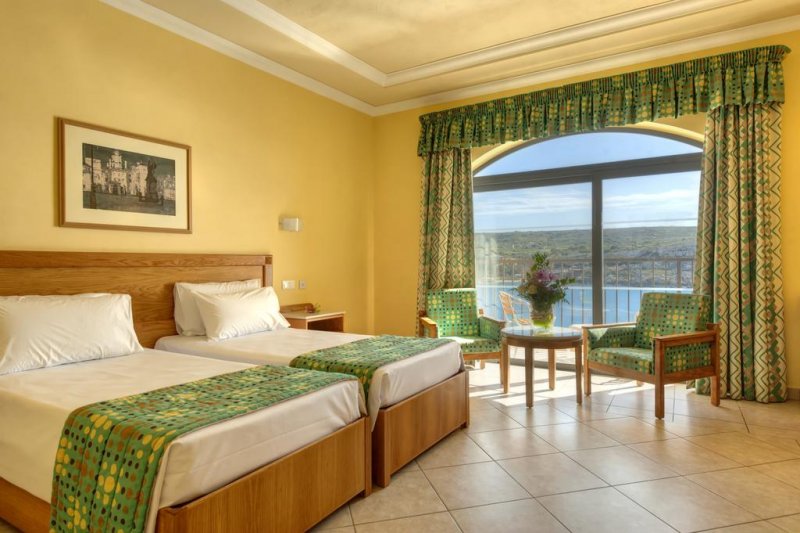 Paradise Bay Hotel - Снимка 9