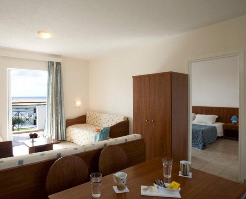 Mareblue Beach - Снимка 11