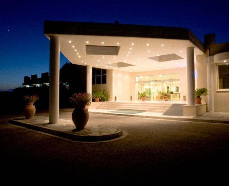 Mareblue Beach - Снимка 7