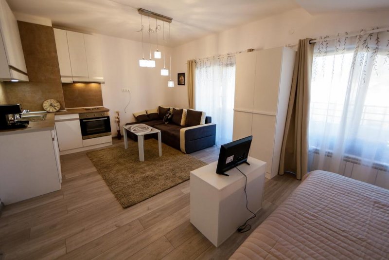 Twin House - Снимка 11