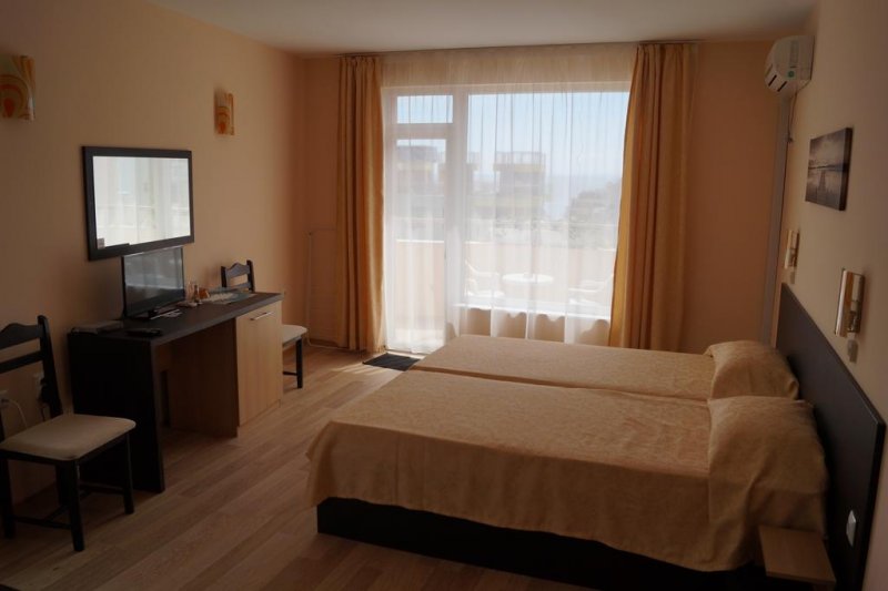 Къща за гости Козаров - Снимка 7