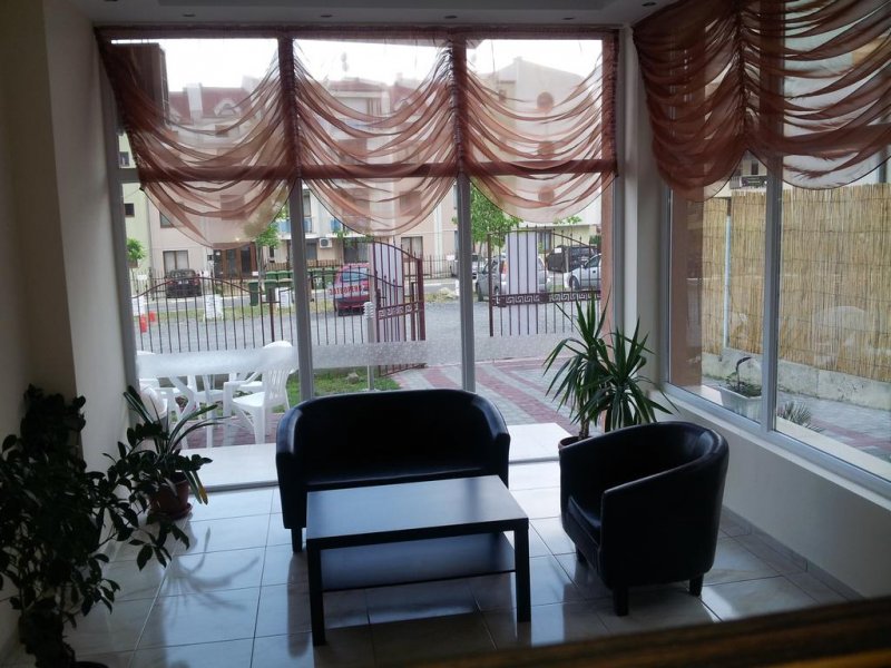 Къща за гости Козаров - Снимка 11