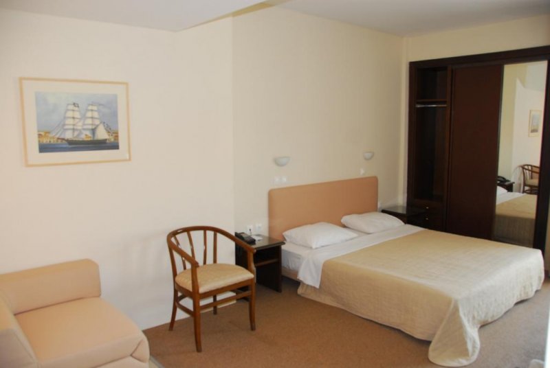 Saint George Hotel - Снимка 7