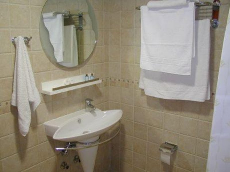 Saint George Hotel - Снимка 9