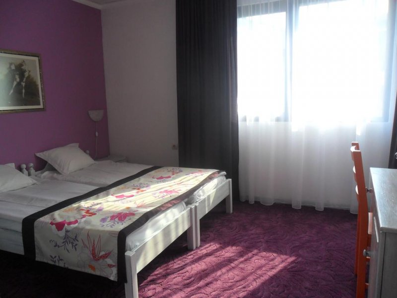 Хотел Грами - Снимка 1