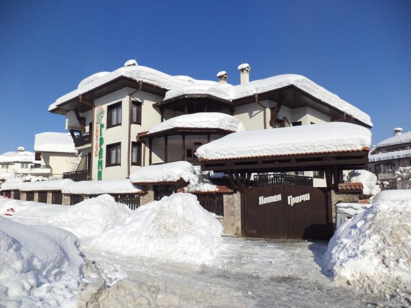 Хотел Грами - Снимка 9